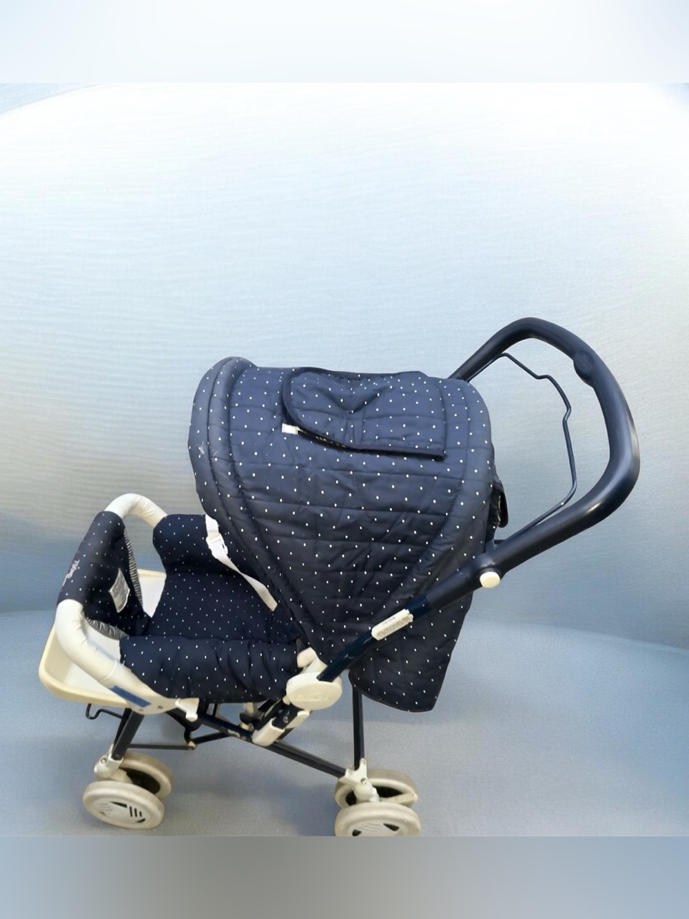 Vintage Graco 1980’s “790ND Series” Navy Polka Dot Stroller with Cream Accents